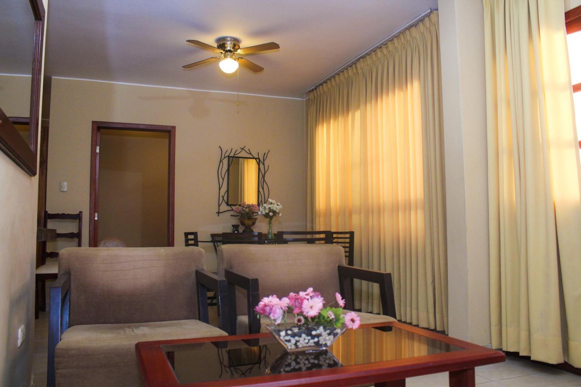 Apart Hotel El Canaveral 친차알타 외부 사진
