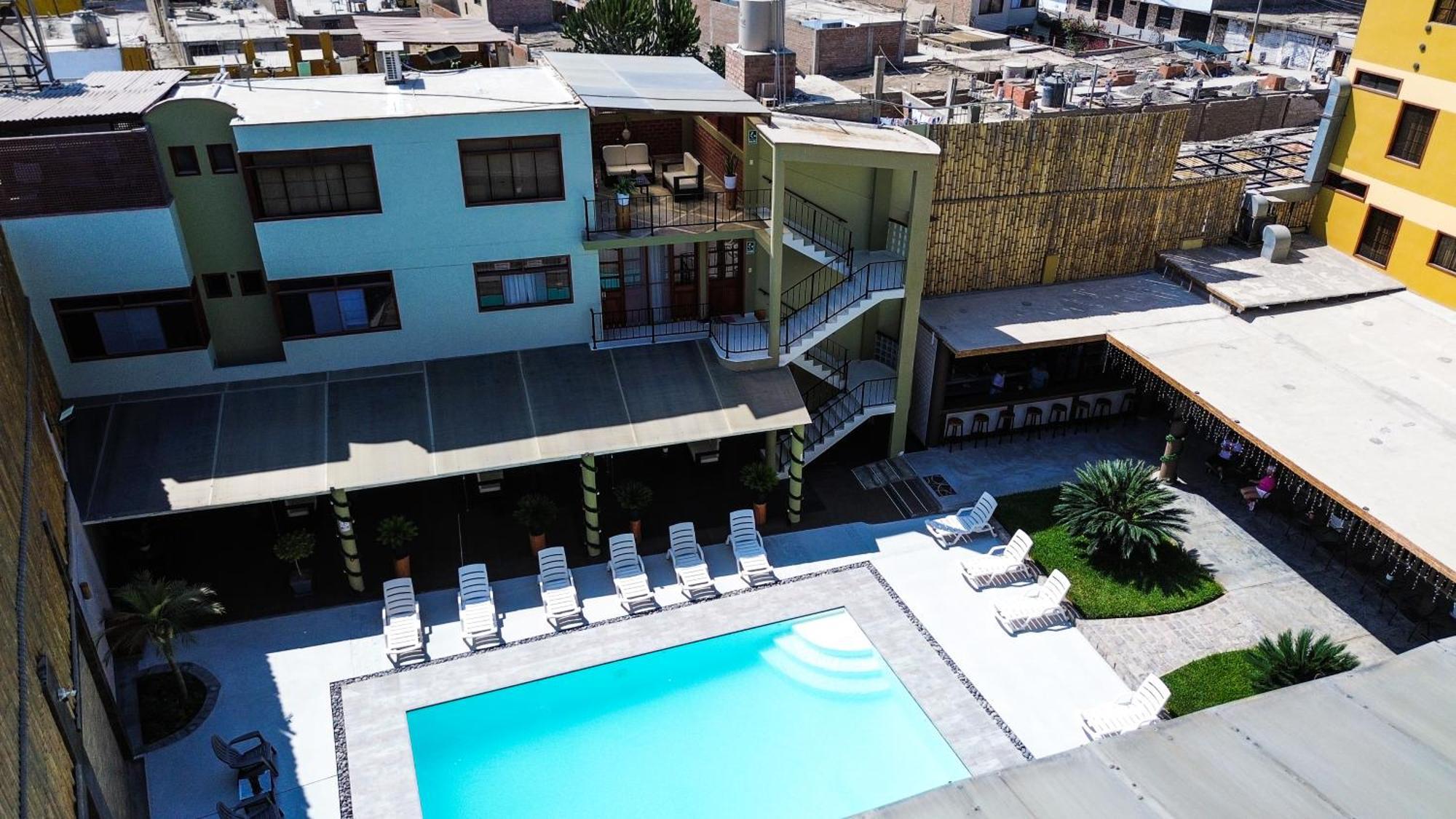 Apart Hotel El Canaveral 친차알타 외부 사진