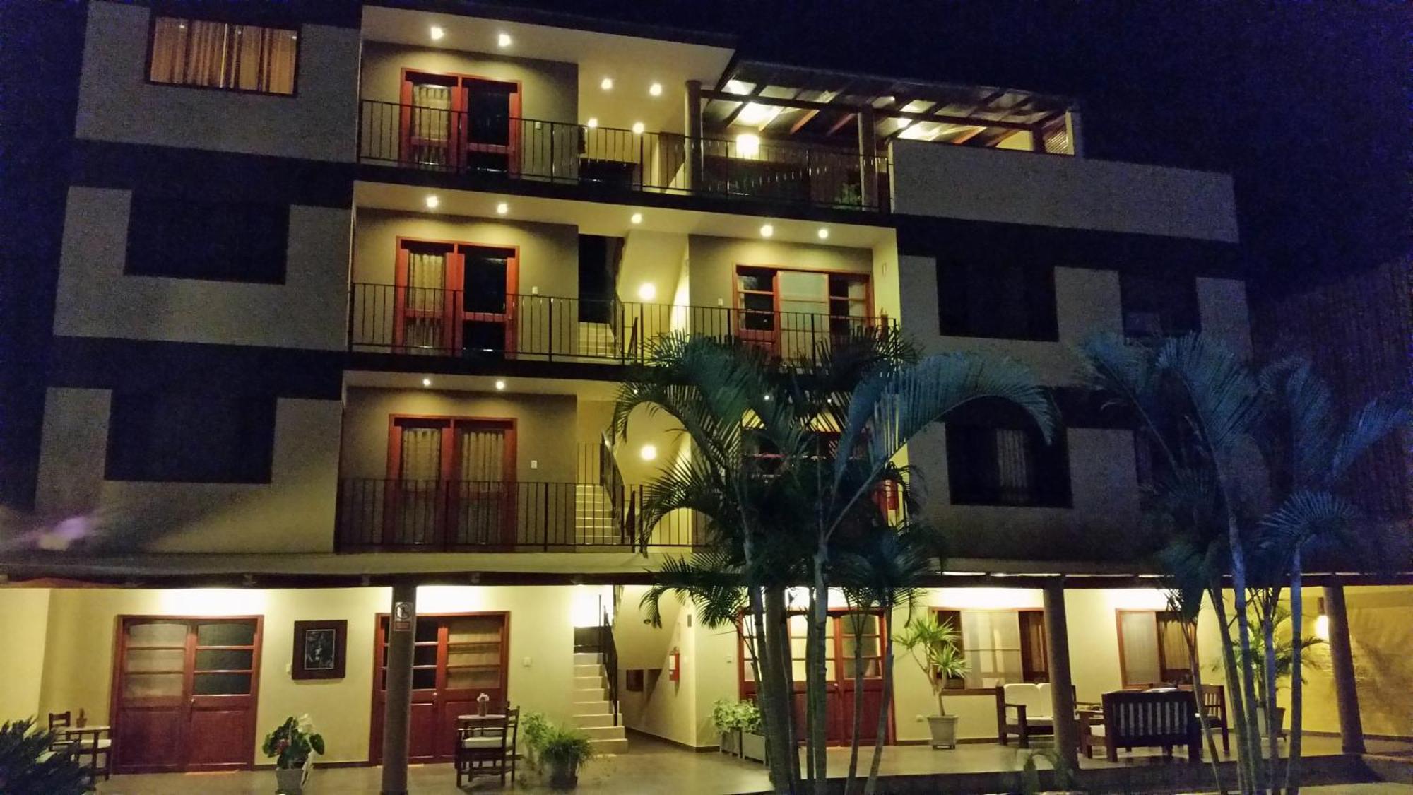 Apart Hotel El Canaveral 친차알타 외부 사진